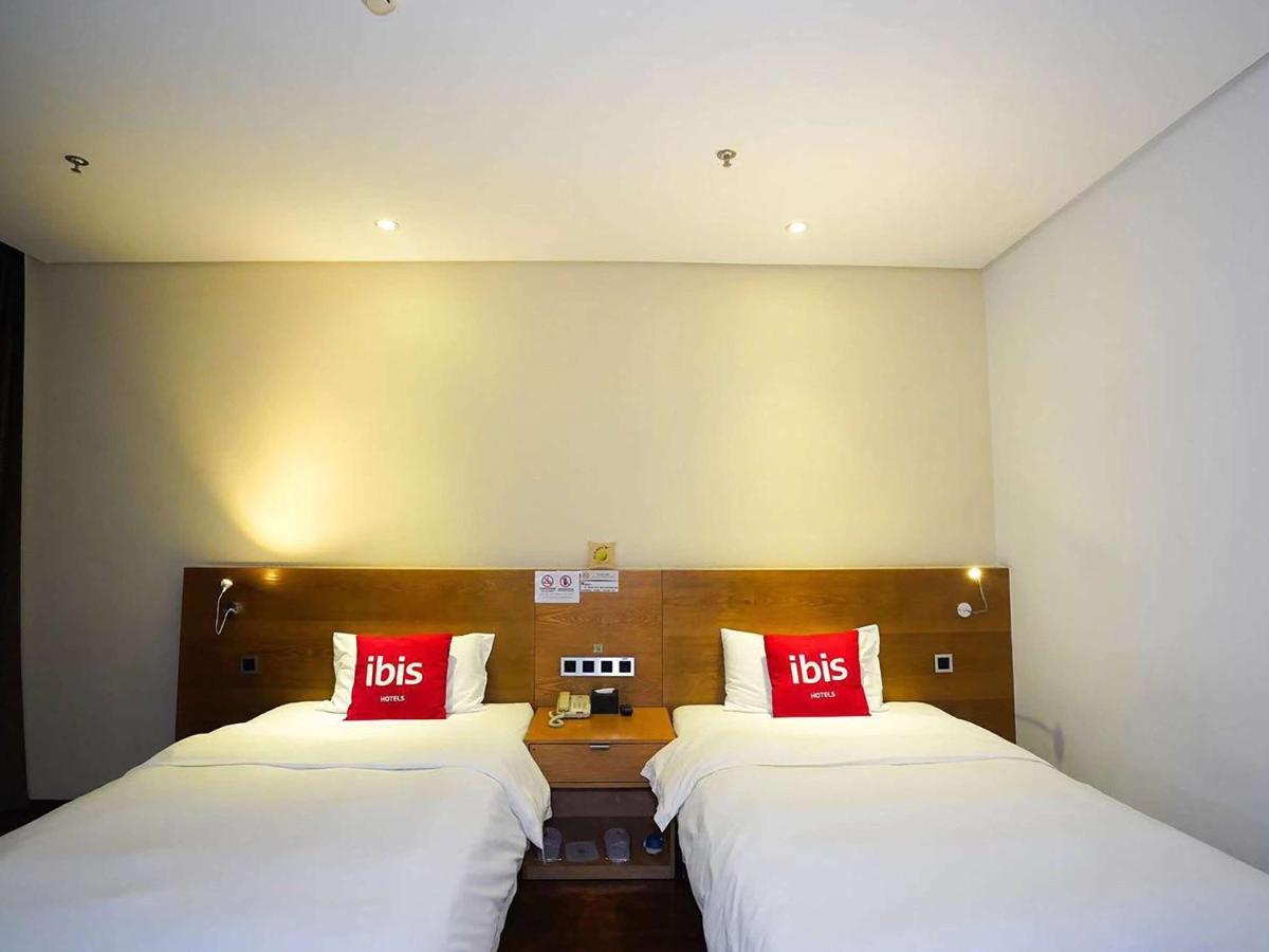 Ibis Chuzhou 1912 Hotel Exterior foto
